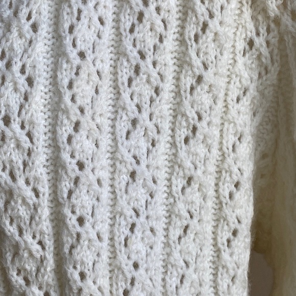 Sold! Vintage 80’s Long White Sweater Jacket Coat Cardigan Cottagecore granny - Picture 5 of 7